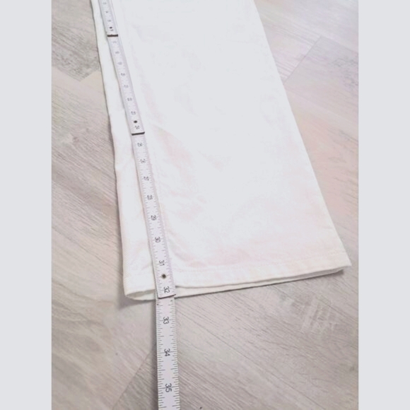 Womens FUTURE COLLECTIVE 8 Alani Noelle White Denim Jeans Waist Cutout Straight - Picture 8 of 9